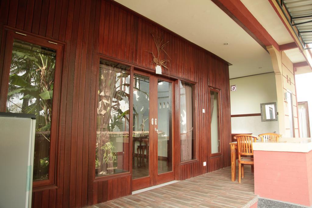 Canang Sari House Ubud Esterno foto
